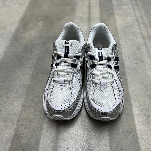 New Balance 1906R Men's White Navy Silver Metallic U1906RCM - New - Picture 4 of 6